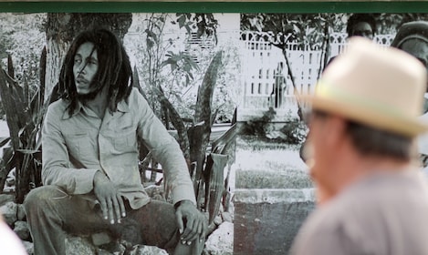 Sights & Sounds of Bob Marley with lunch