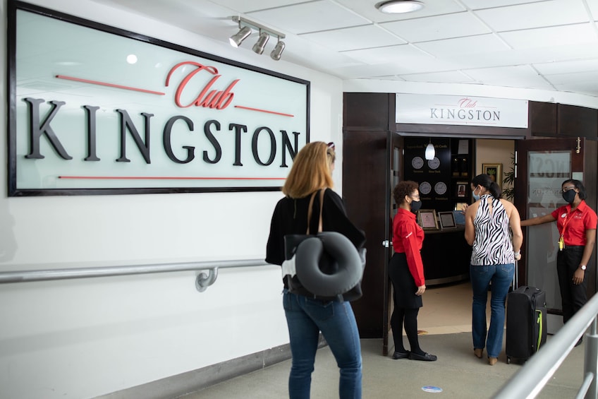 Club Kingston VIP Airport Lounge & Fast-Track Service
