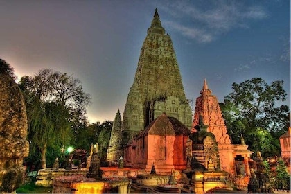 Excursion privée d'une journée à Bodhgaya depuis Varanasi