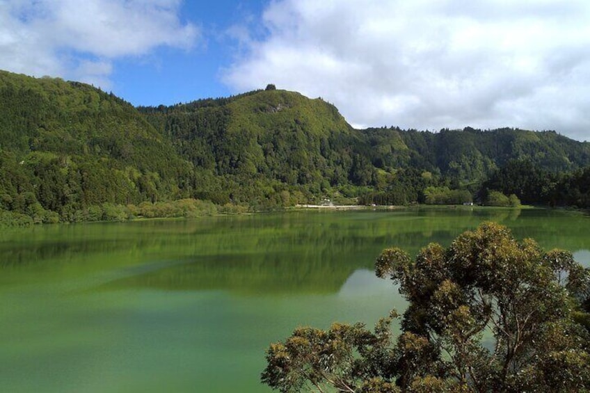 Couples PRIVATE Hybrid 4X4 Tour - Furnas (Inc Hot Springs and 3 Course Lunch)
