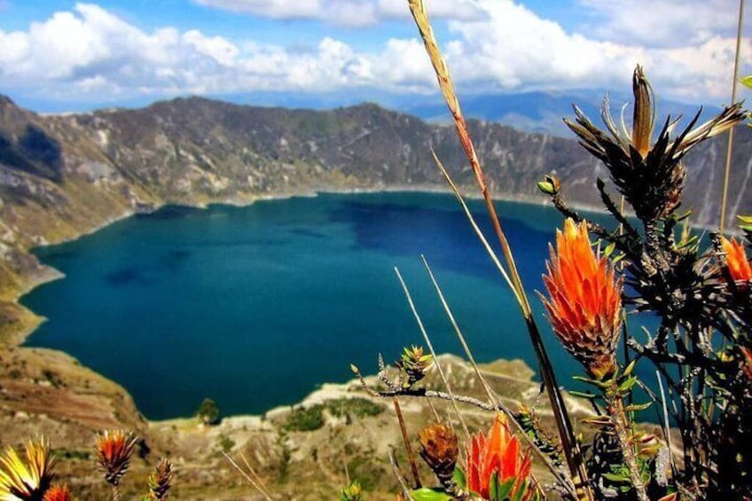 Quilotoa Lagoon - Cotopaxi