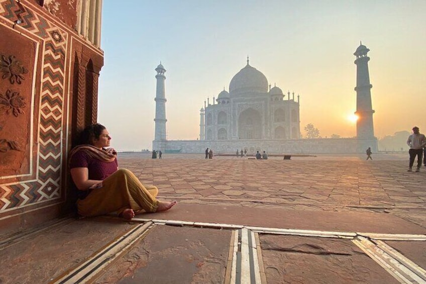 Sun Rise Taj Mahal Tour With Guide For Full Day