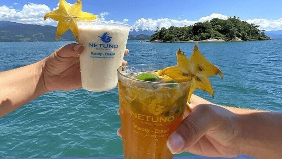 Boat tour experience with snorkel mask included - BY NETUNO TOURS