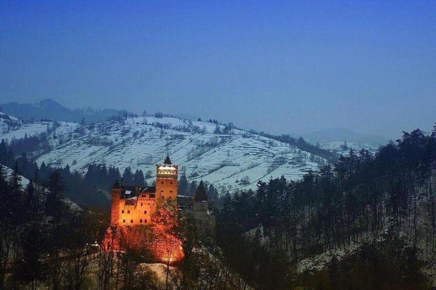 One day tour Transfagarasan road and Dracula Castle from Brasov