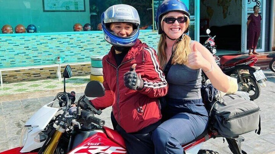 3D2N LOOP TOUR WITH EASY RIDERS 150cc