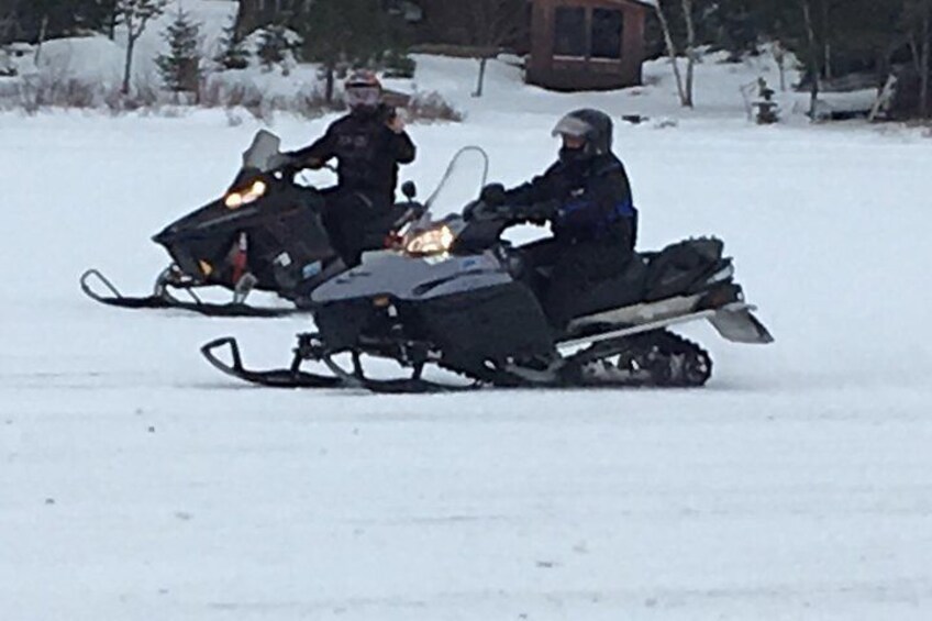Guided Snowmobile Tours 