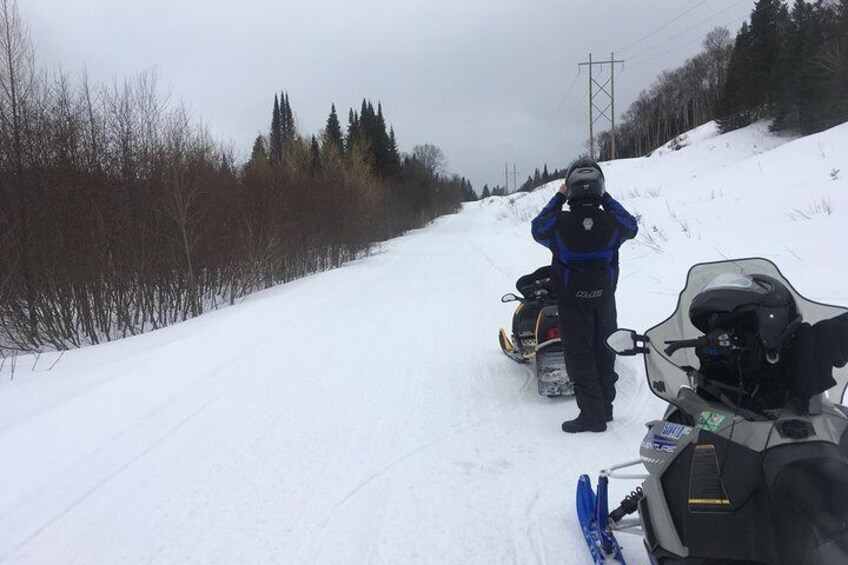 Guided Snowmobile Tours