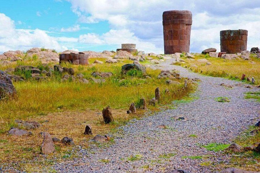 Half Day Tour in Sillustani