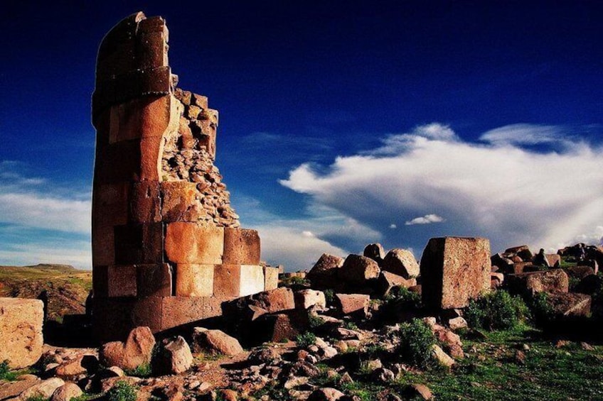 Half Day Tour in Sillustani