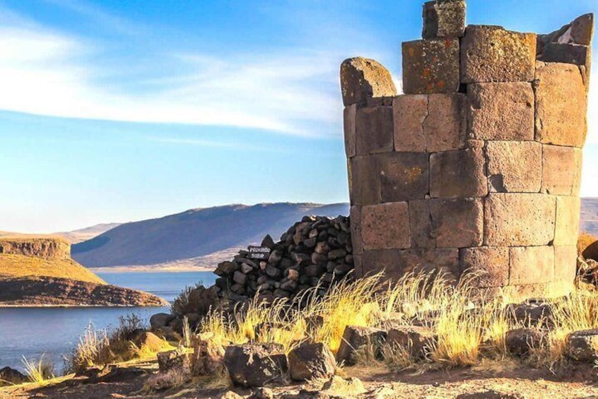 Half Day Tour in Sillustani