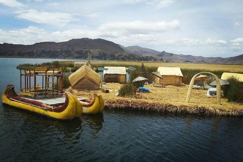 Lake Titicaca (Half Day) - Uros Island