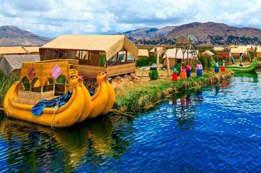 Lake Titicaca (Half Day) - Uros Island