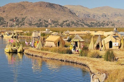 Lake Titicaca (Half Day) - Uros Island