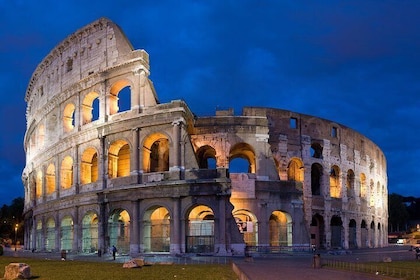Ancient Rome and Colosseum Private Tour with Underground Chambers and Arena