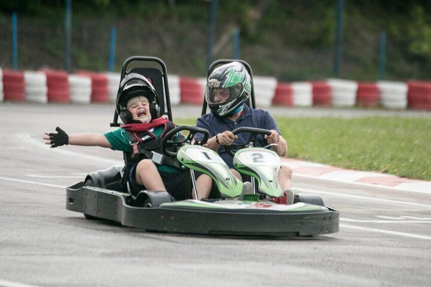 Double kart for children under 1.40m height!