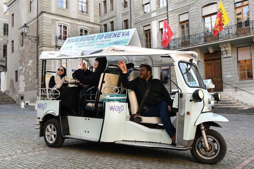 The Private Tuk Tuk Tour with one of The Best Fondues in Geneva!
