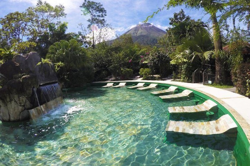 Palma Real pool and Arenal Volcano