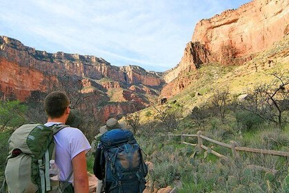 Bright Angel Trail Day Hike Tour