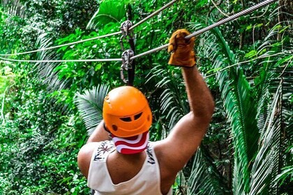 Cave Tubing & Zip Line med lunsj