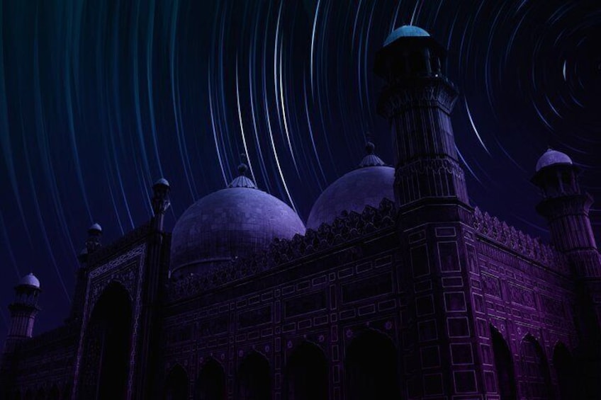 Starry night at the Badshahi Mosque