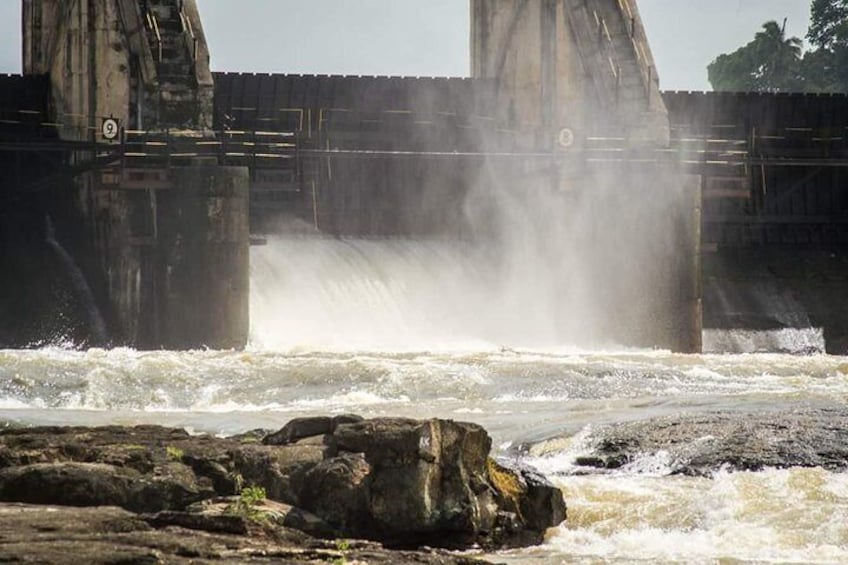 Khadakwasla Dam, Sinhagad Fort and Panshet Dam Tour by Car