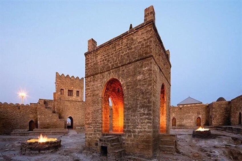 Atesgah and Yanar Dag Tour