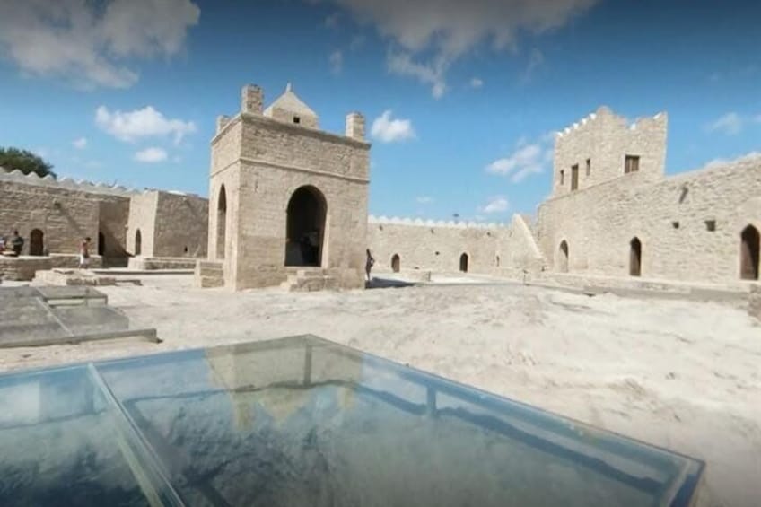 Atesgah and Yanar Dag Tour