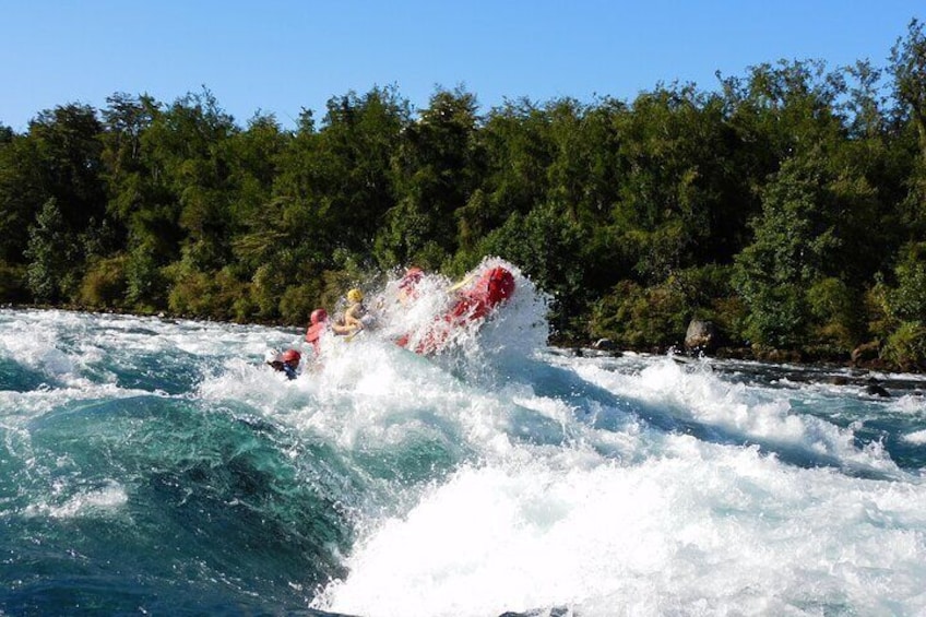 Rafting rio Petrohue