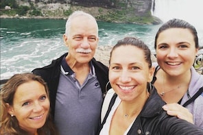 Half-Day Walking Tour Of Niagara Falls