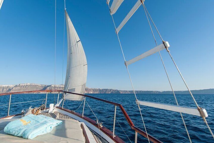 Santorini Caldera Sunset Traditional Cruise with Meal and Drinks