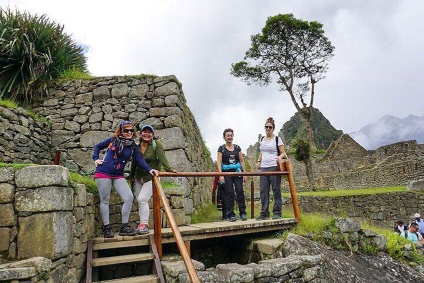 Full Day Tour to Machu Picchu - private service