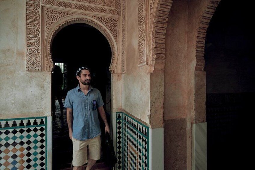 Skip The Line Alhambra and Nasrid Palaces Guided Tour