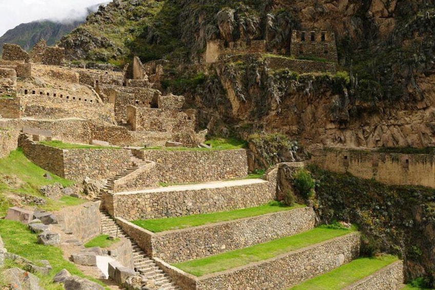 Private Tour 2 Days - Sacred Valley conection Machu Picchu 