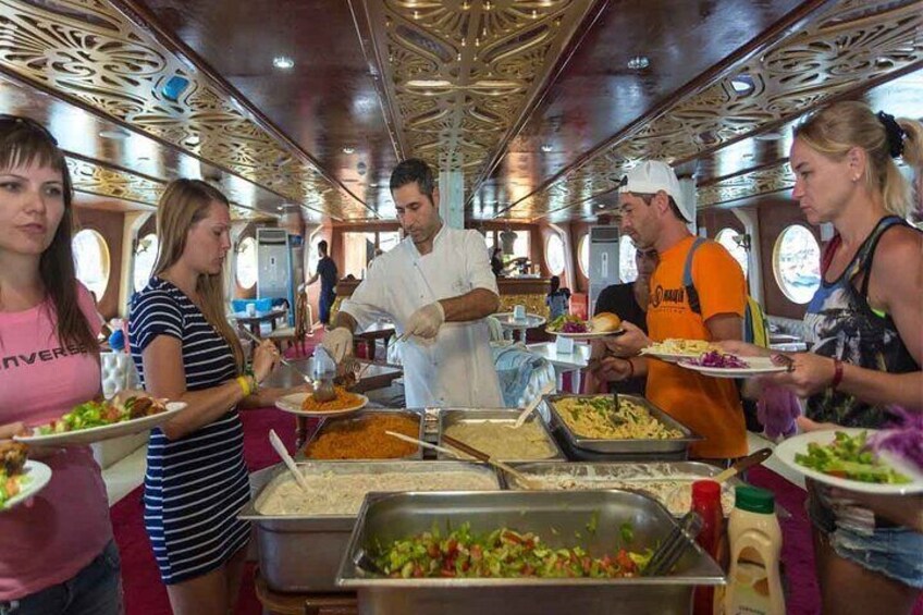 Big Kral Alanya Pirates Boat Tour (All.İnc.)