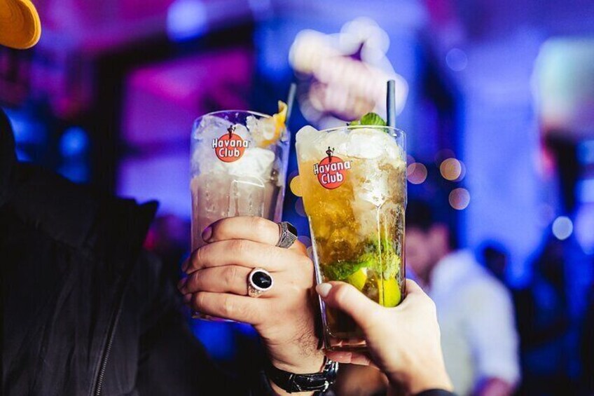 VIP Express Entrance with Open Bar to Hottest Party in Warsaw