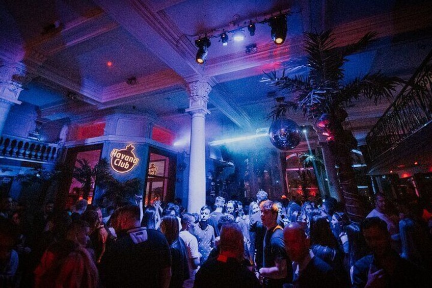 VIP Express Entrance with Open Bar to Hottest Party in Warsaw