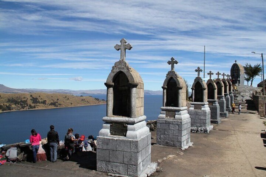 Full Day Tour of Sun Island in Copacabana from La Paz