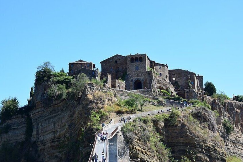 Day private tour from Rome to the Dying Town of Bagnoregio and Orvieto