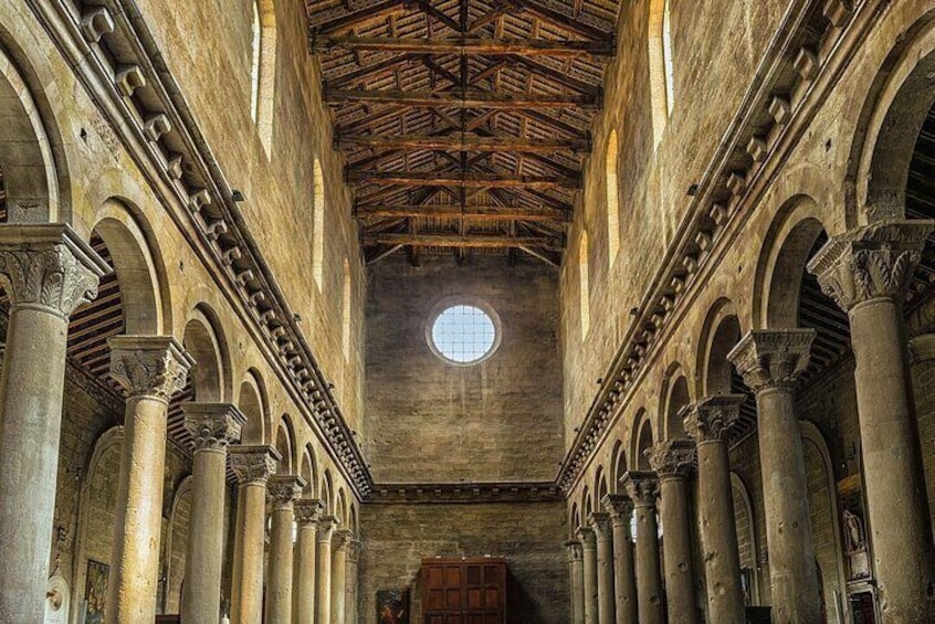 Viterbo Private City Tour including Popes Tombs Conclave Palace and Duomo
