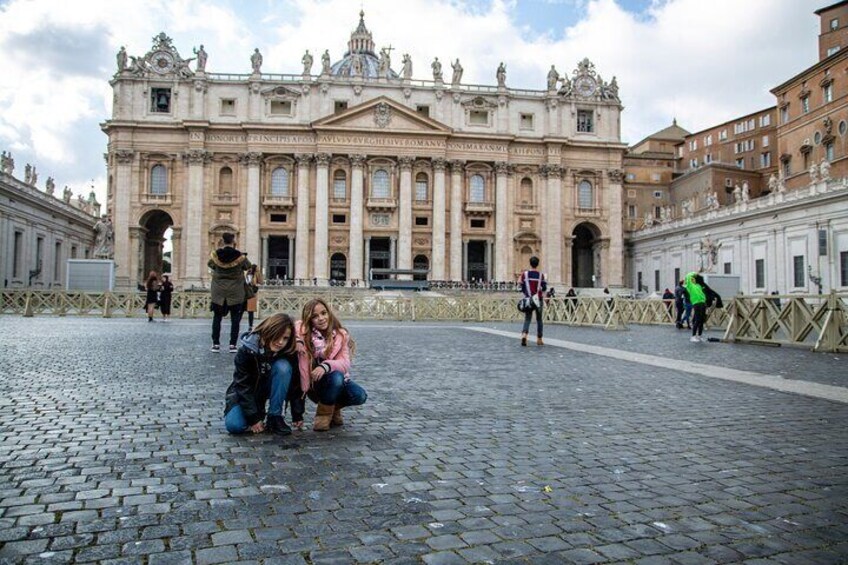 Rome in 2 days tour including Colosseum, Trevi Fountain and Sistine Chapel