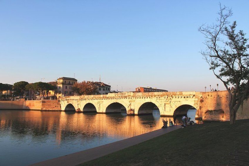 Rimini Highlights Private Tour by Night