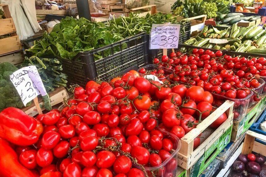 Trevi Fountain, Pantheon, and Campo De' Fiori Market Food and Wine Tour