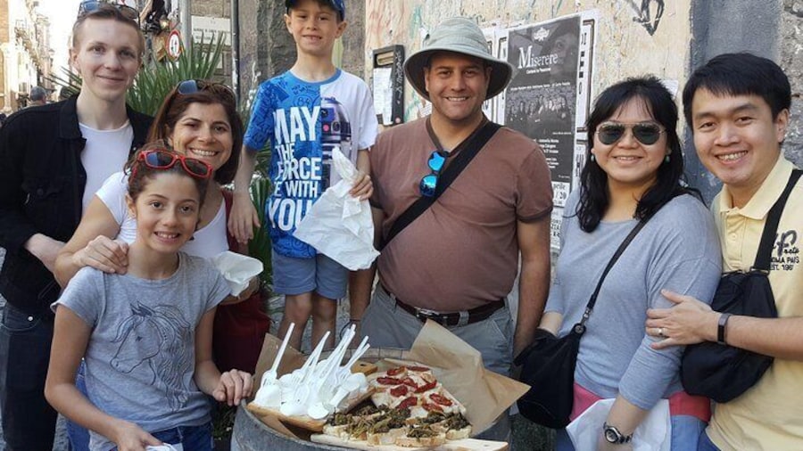 Naples Street Food Tour With Local Expert