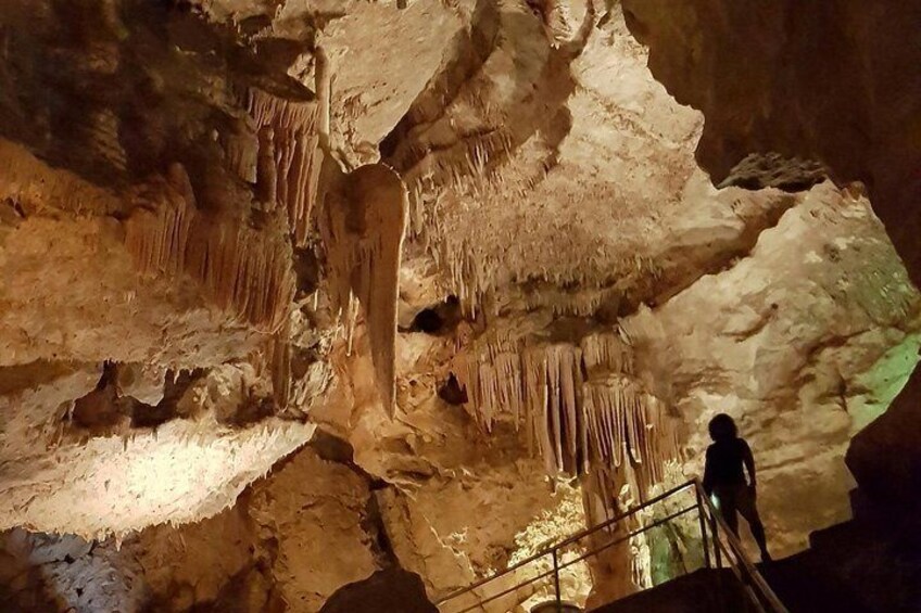 Taulabe Caves