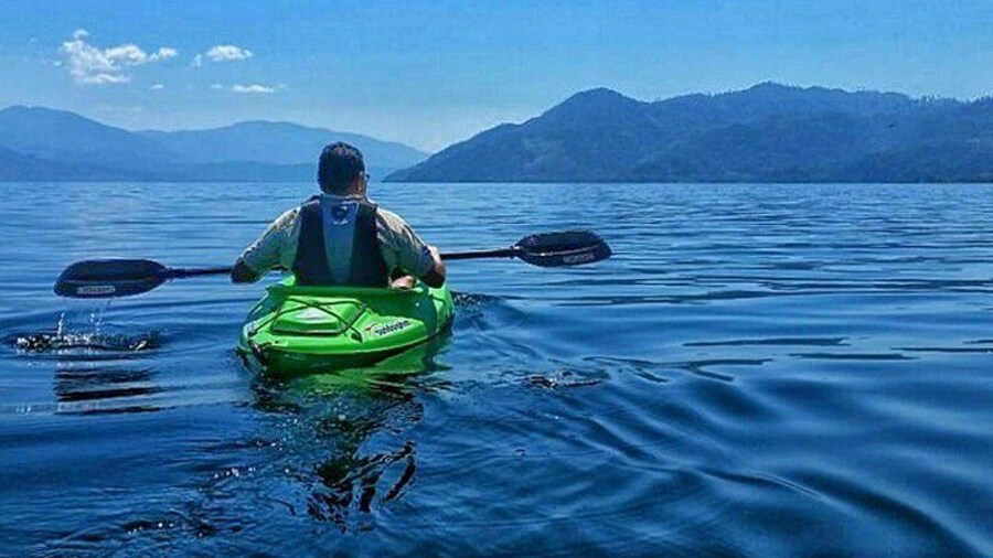 Kayak - Yojoa Lake, Honduras.