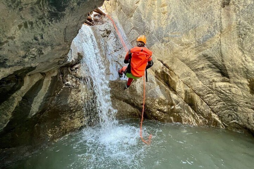 Canyoning - Heart Creek Canyon (Half day beginner level)