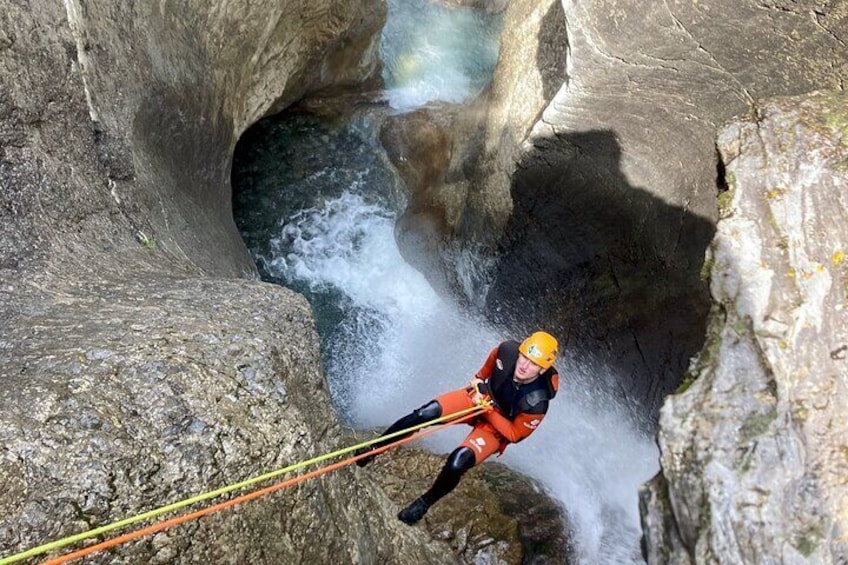 Canyoning - Heart Creek Canyon (Half day beginner level) 