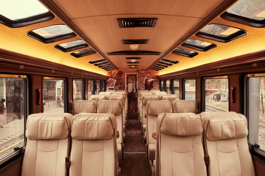 Carregar foto 3 de 10. Machu Picchu Tour via Voyager Train