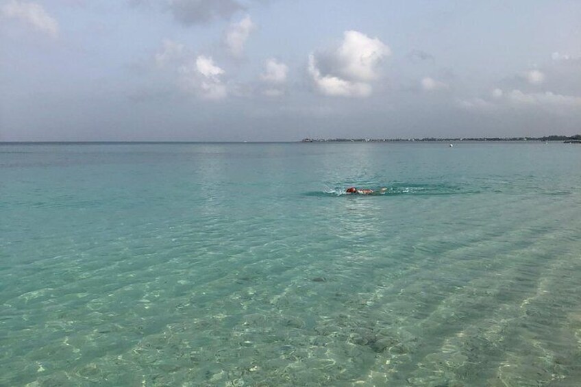 How clear is this water!!
