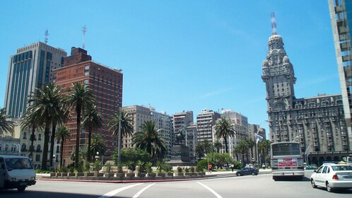Full Day City Tour: Montevideo
